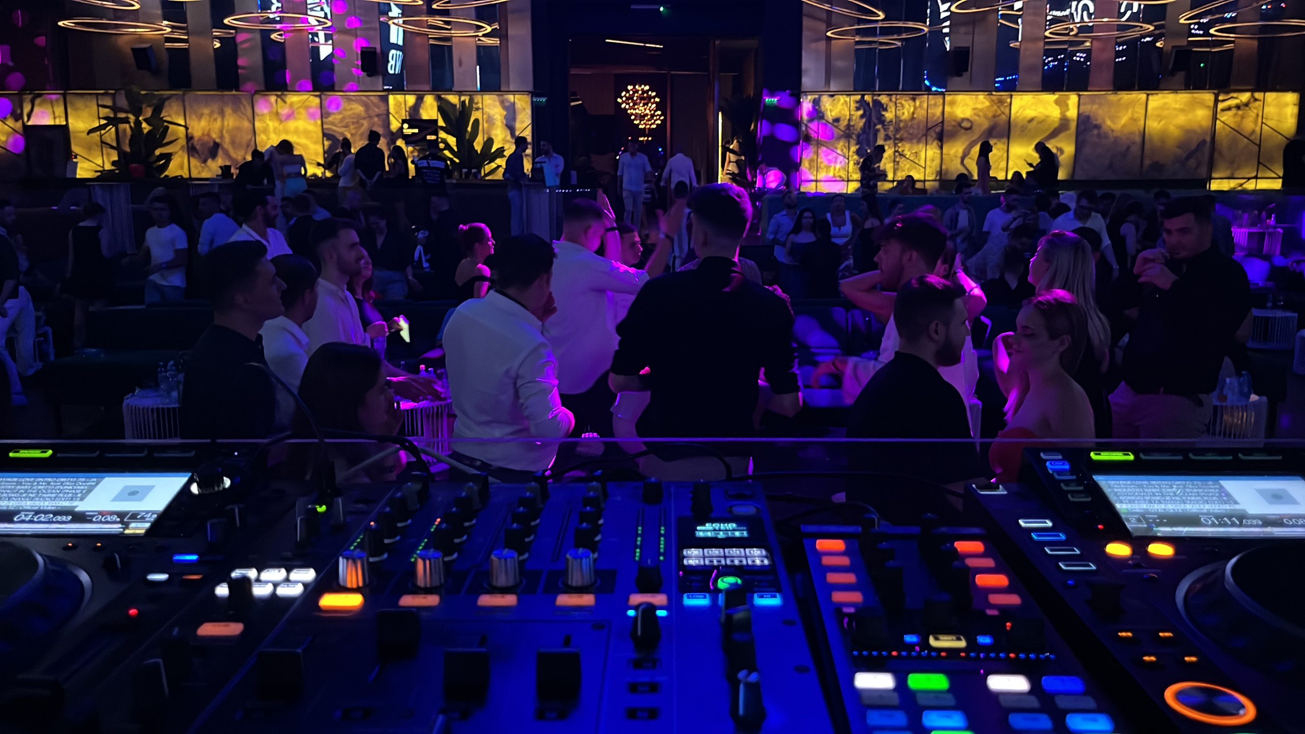 DJ Mix live la nuntă în București